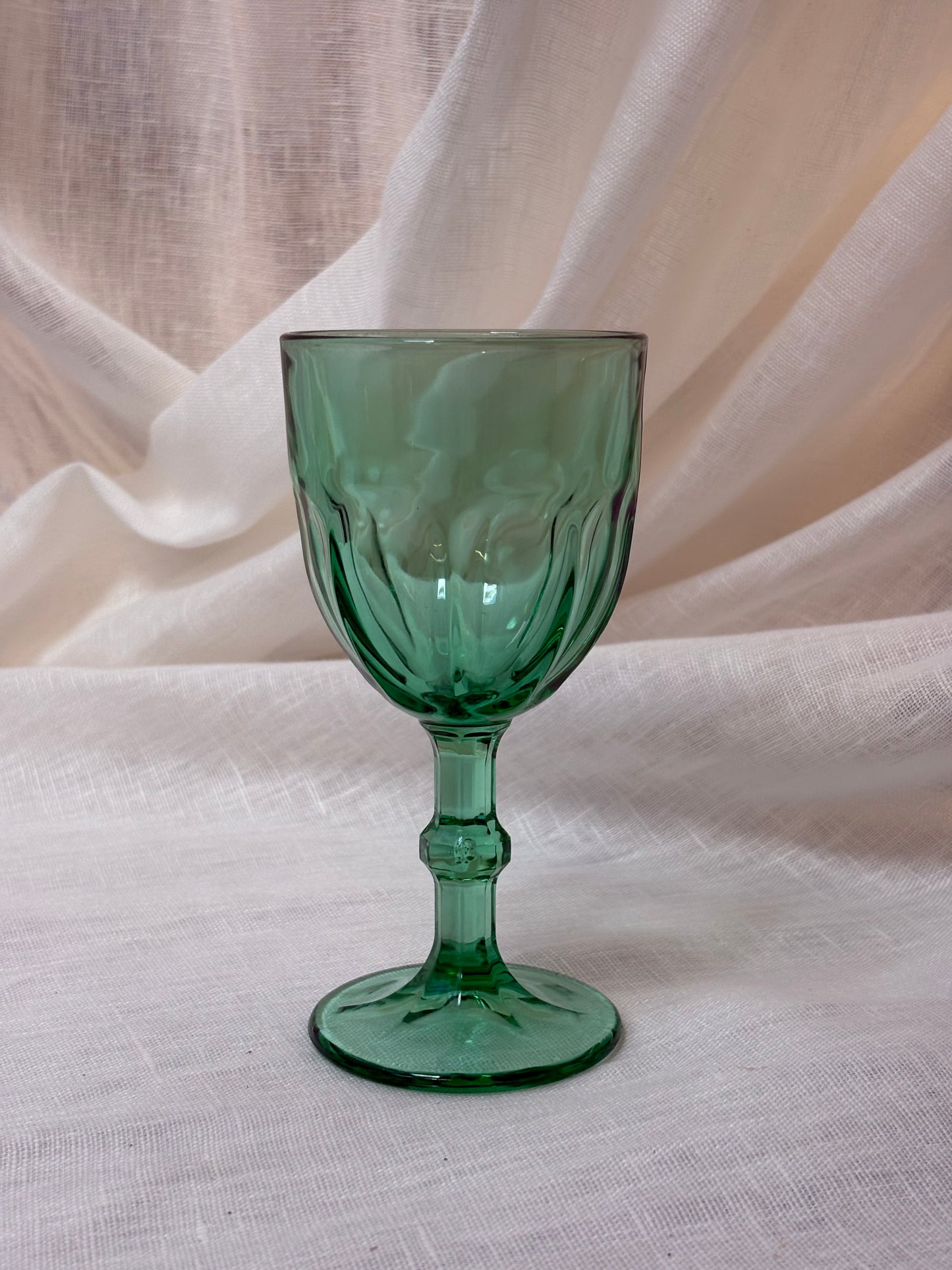 8 copes vidre verdes