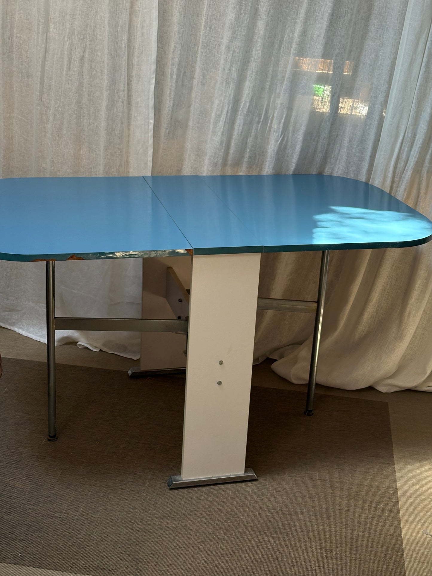 Taula plegable de cuina