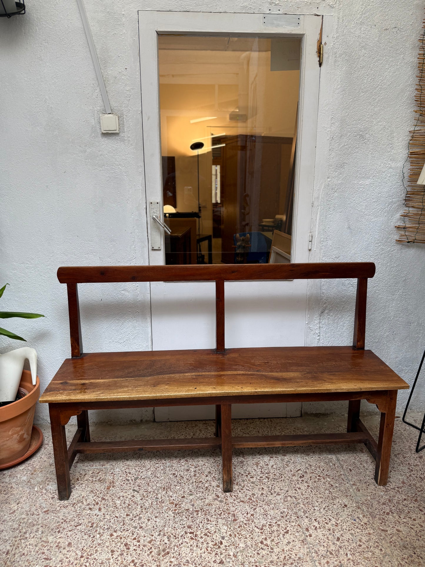 Banc de fusta d’esglesia