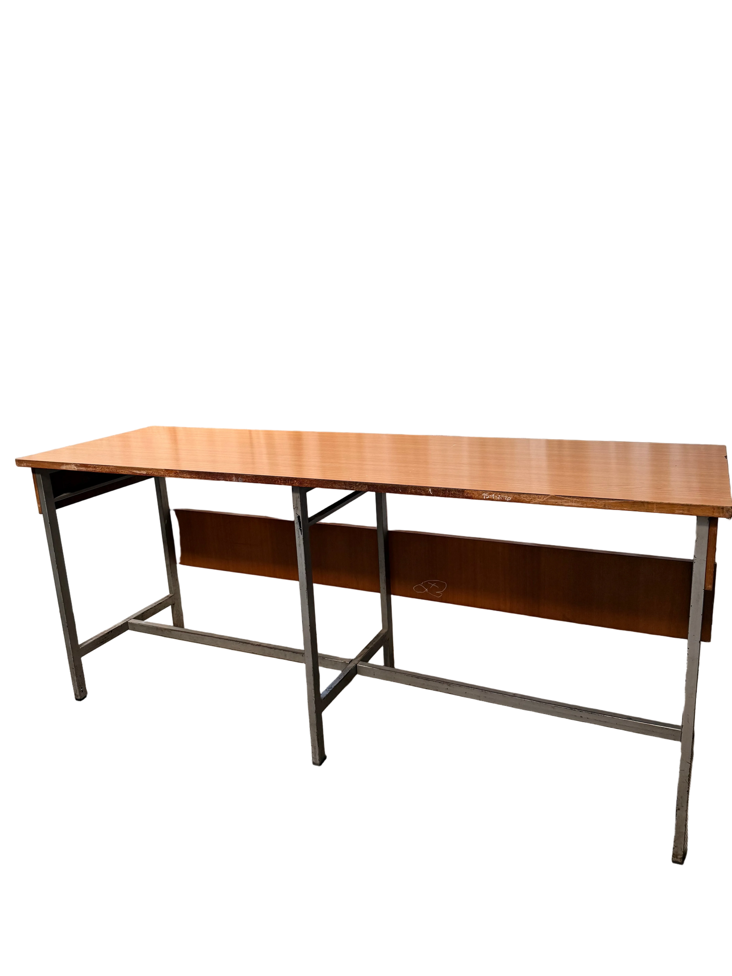 Escriptori vintage d’institut