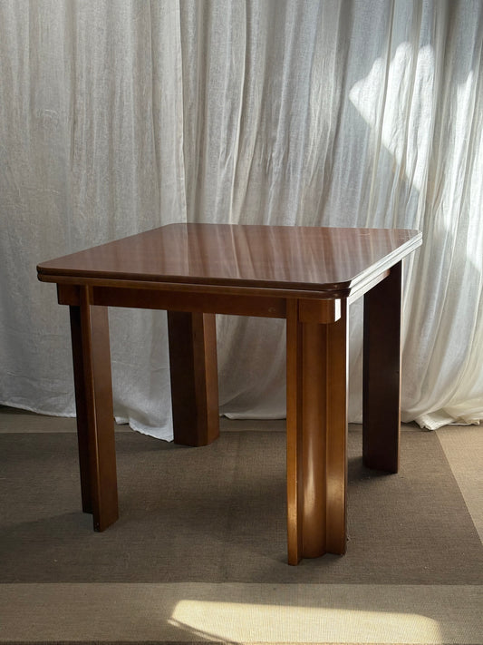Taula de menjador quadrada extensible