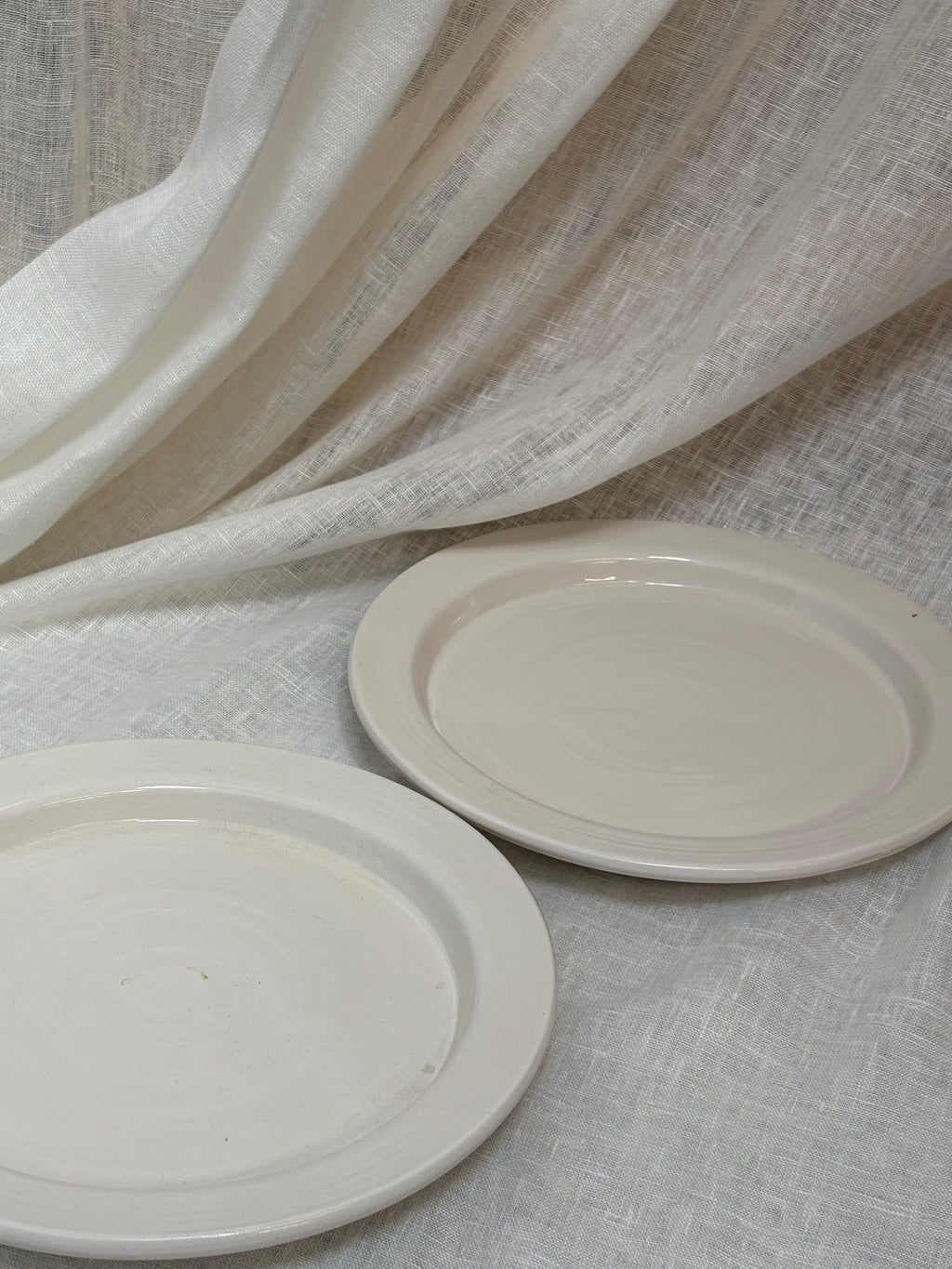 Plats ceramica blancs