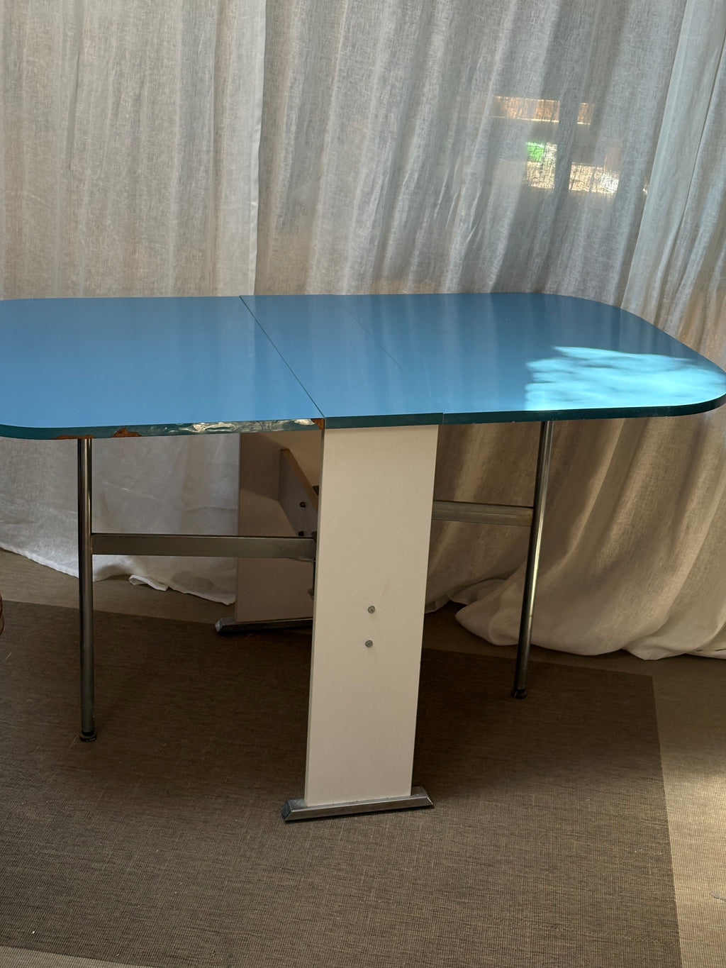 Taula plegable de cuina