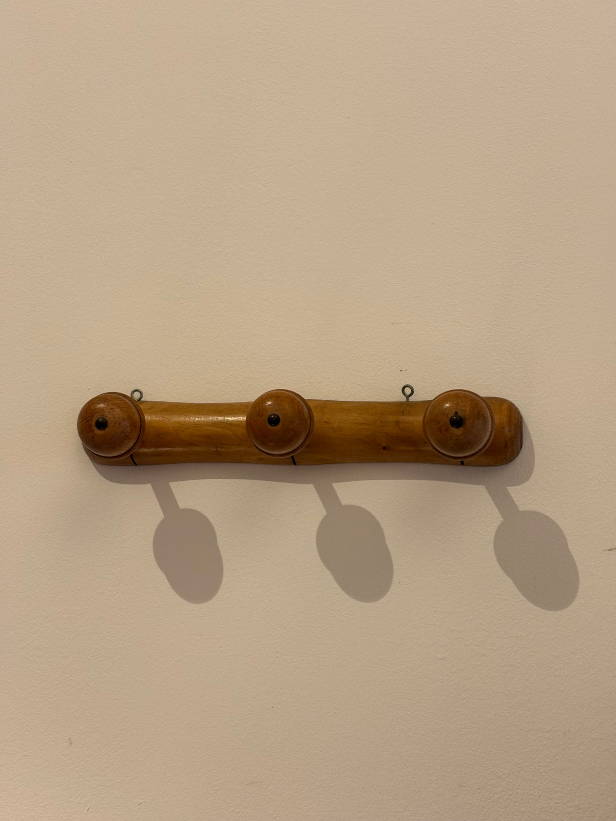Penjador de paret de fusta