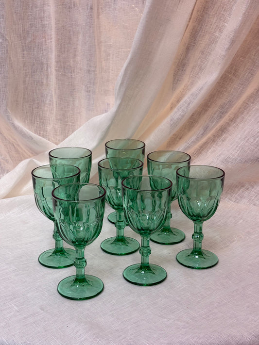 8 copes vidre verdes