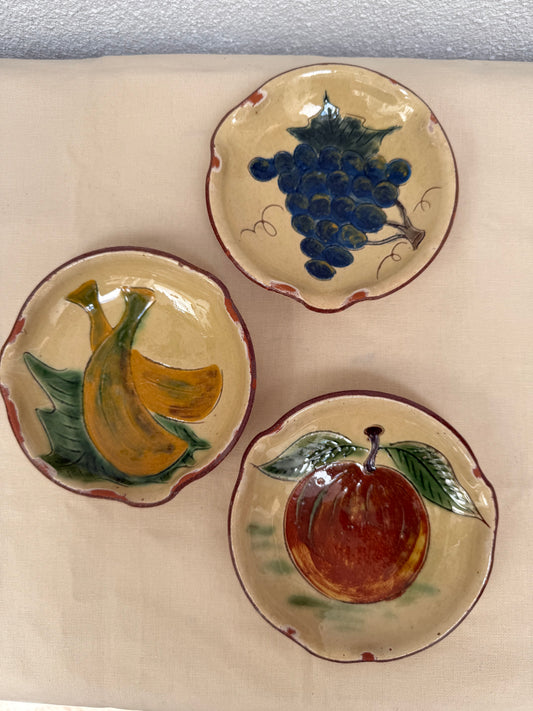 Platets de ceràmica de la Bisbal